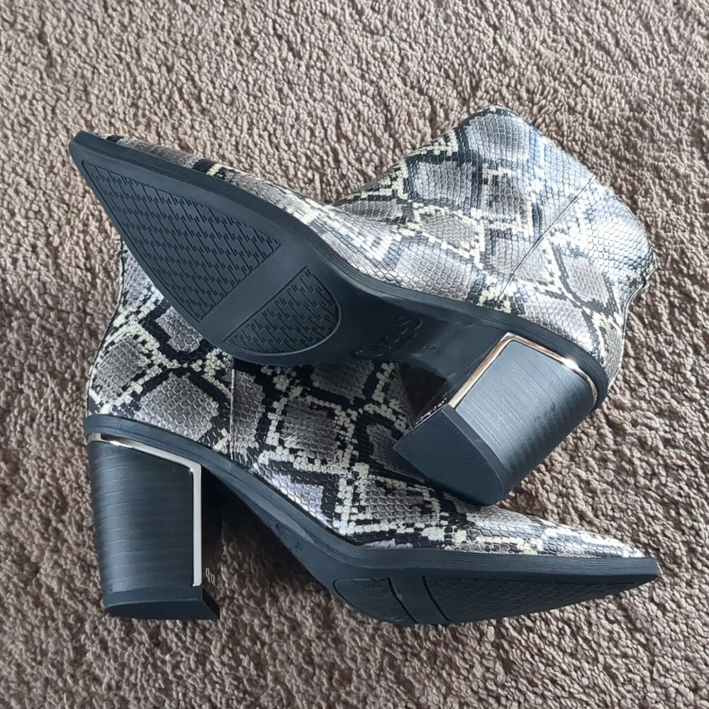 Snakeskin Patterned Booties Unworn - image 5
